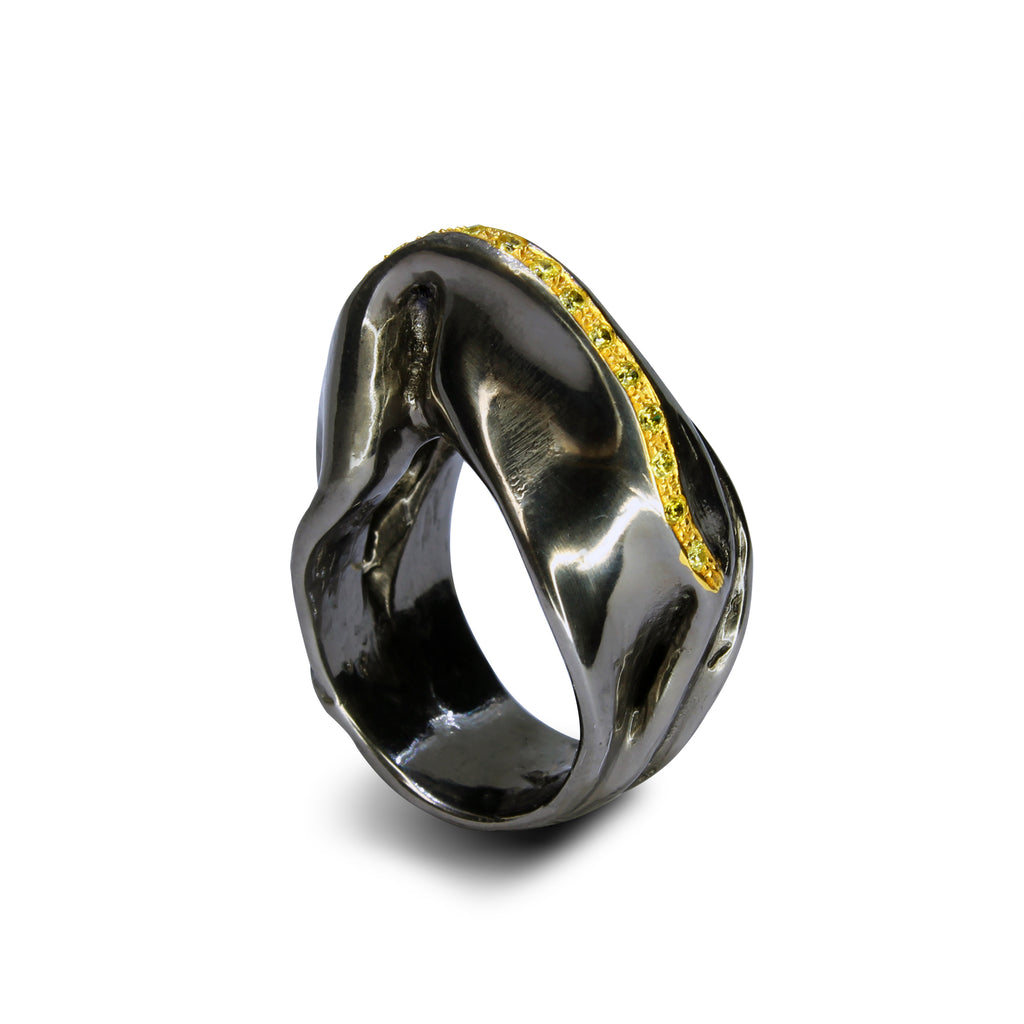 Anello Black Wave