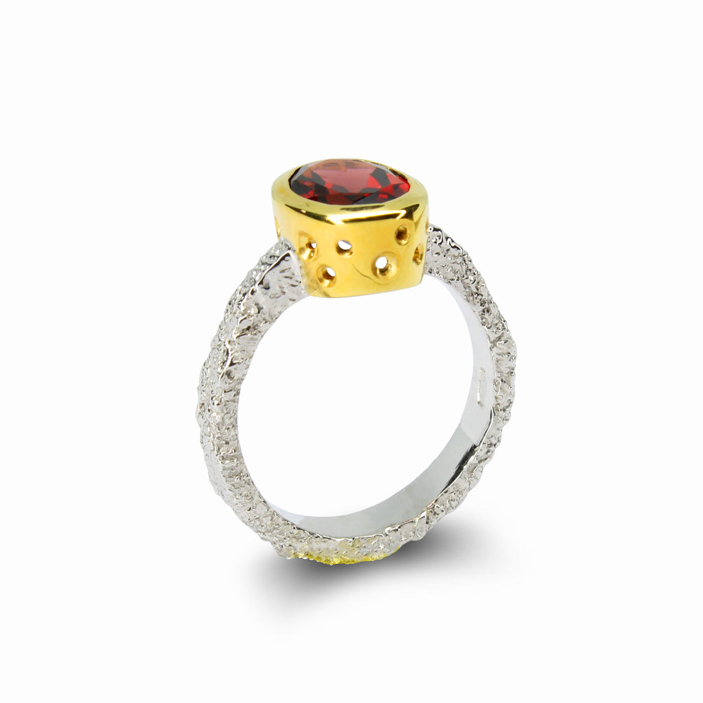 Anello Granato