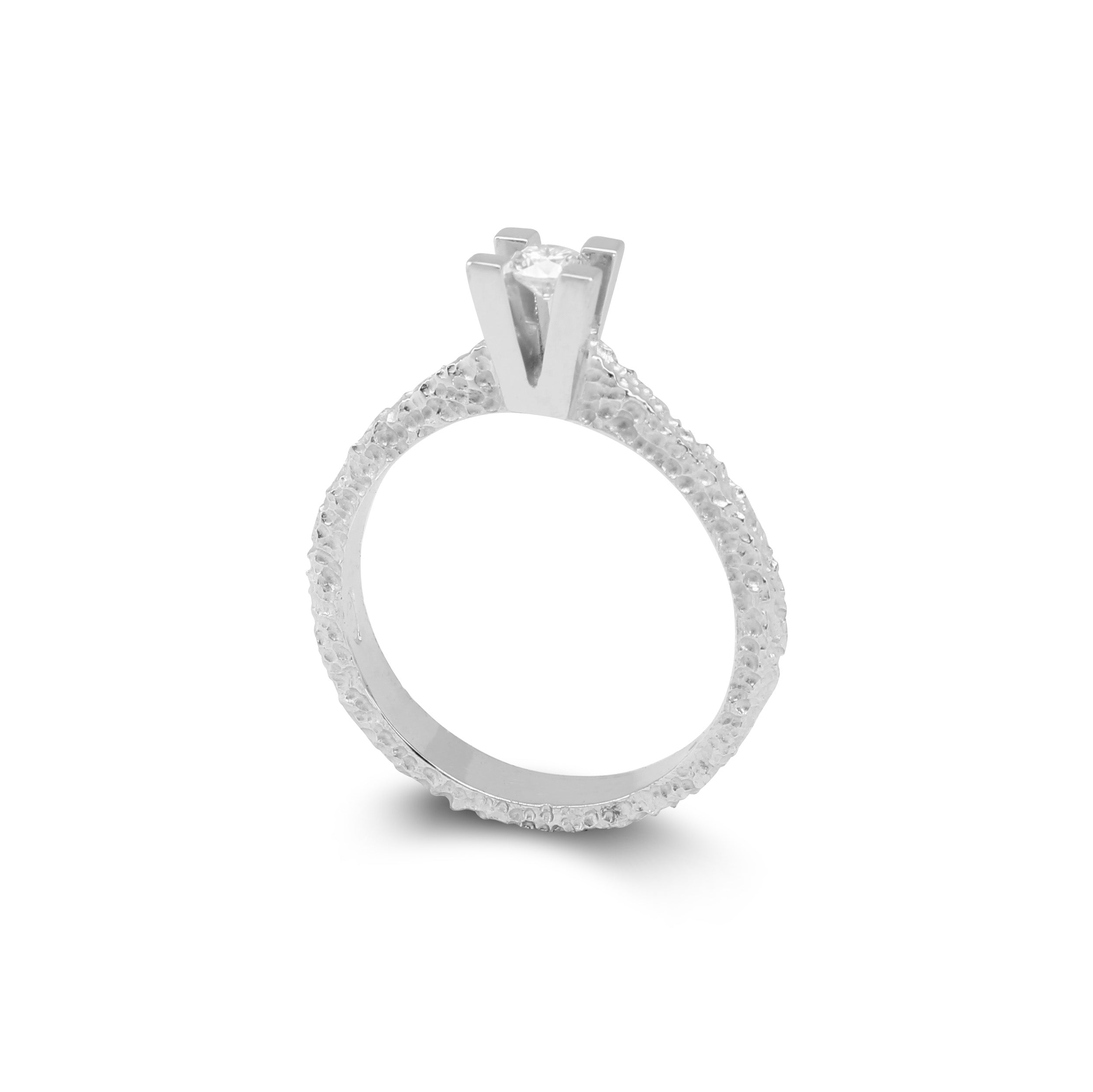 Anello Solitario Moissanite