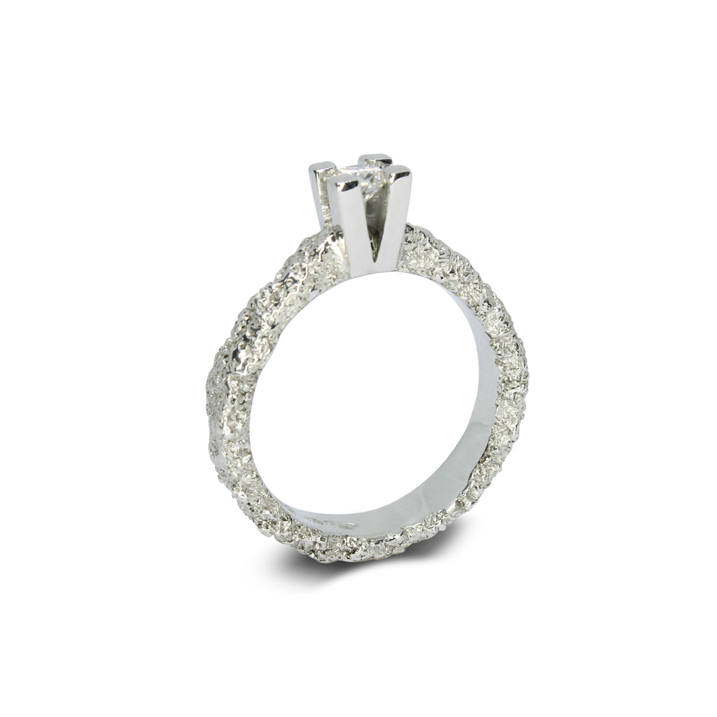 Anello Moissanite